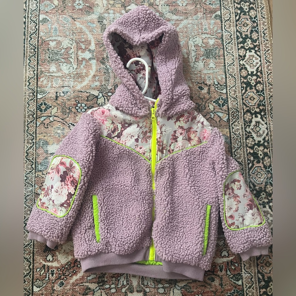 For love and lemons lil lemons Sherpa coat